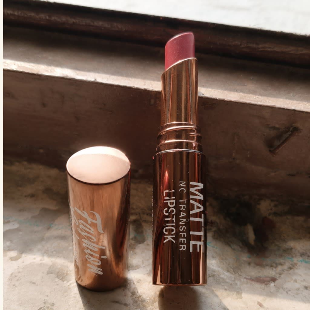 Fashion Colour Matte No Transfer Lipstick – Platinum Series — photo 2