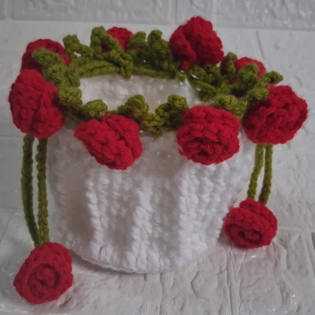 Handmade Crochet Rose Drawstring mini potli bag — photo 4